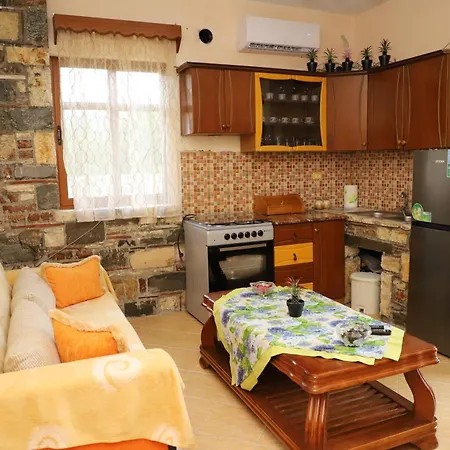 Countryside Villa Polican (Berat)