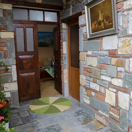 Countryside Villa Polican (Berat)