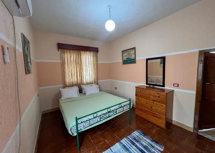 Countryside Polican (Berat)