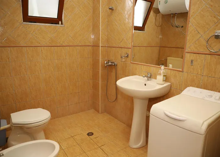 Countryside * Polican (Berat)